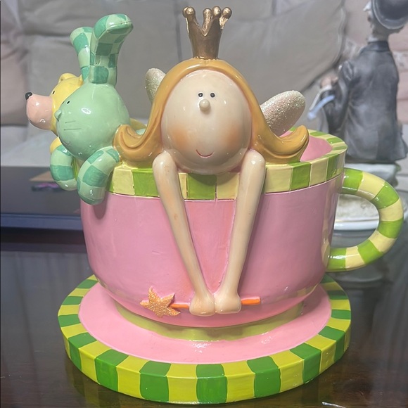Blowfish shopping queen fairy figurine Pink and Green Fairy Princess Tea Cup Toy